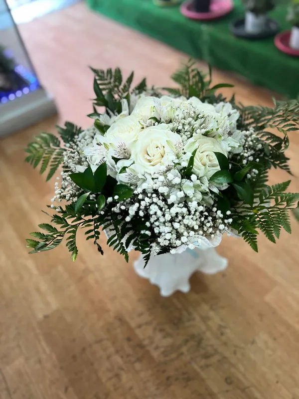 Diseño 9 - Rosas Blancas