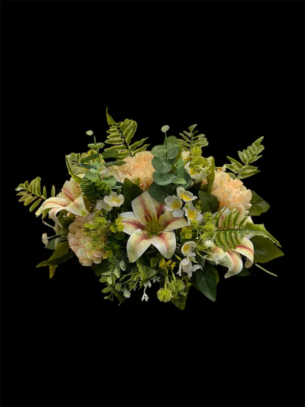 Diseño 21 - Arreglo Floral de Santos